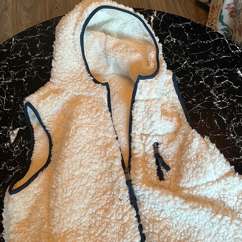 Weatherproof vintage comfy vest